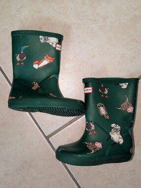 RARE Hunter Kids Rain Boots